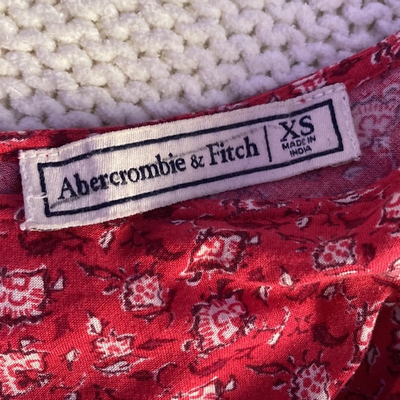 ❤️Abercrombie and Fitch Tank top❤️ - Picture 3 of 3